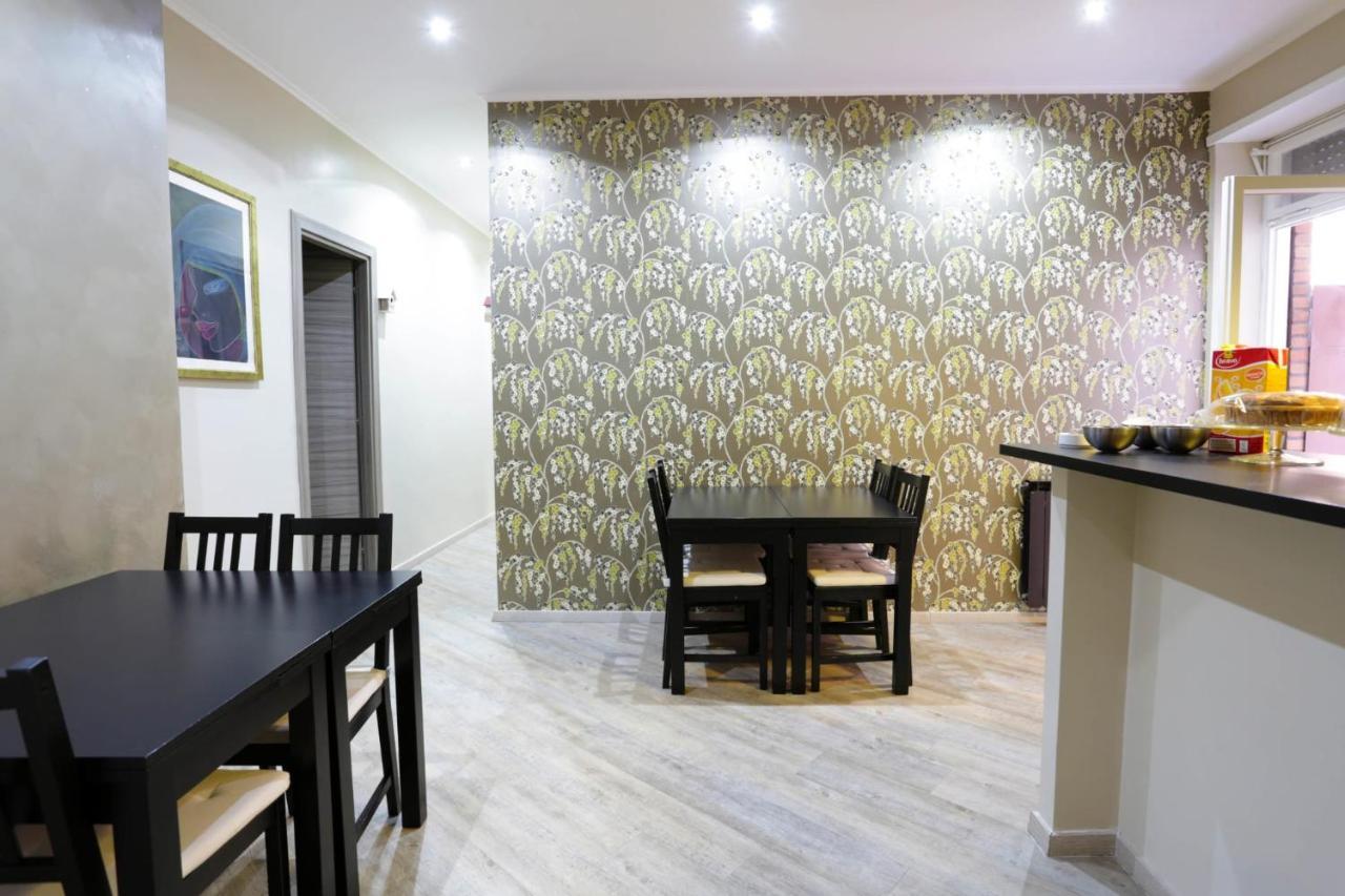 Bed and Breakfast Domus Pio XI Roma Exterior foto