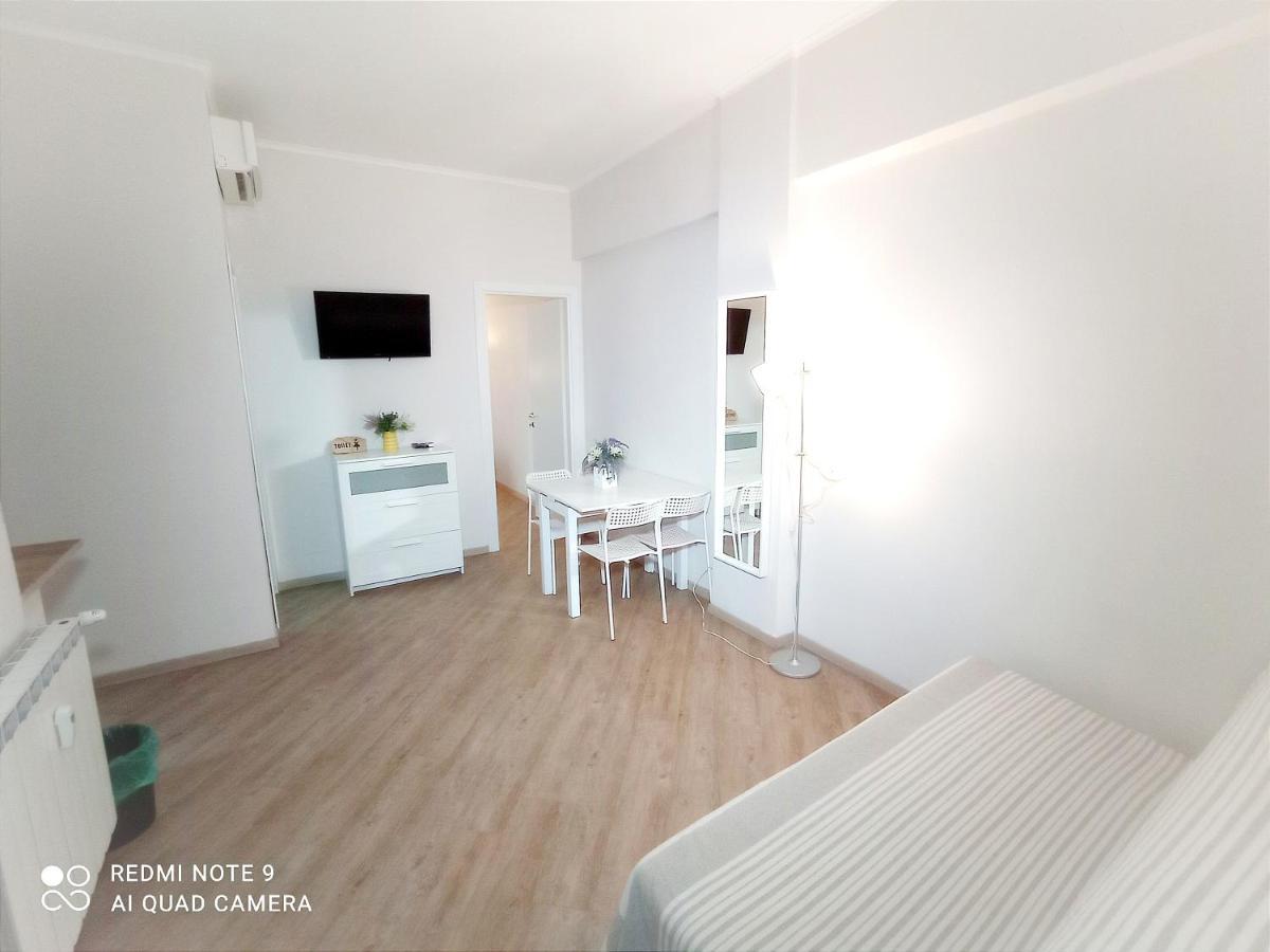 Bed and Breakfast Domus Pio XI Roma Exterior foto